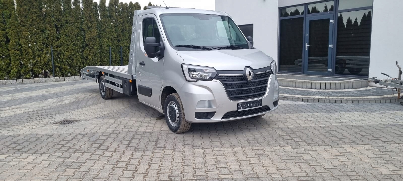 Renault Master — studiobild